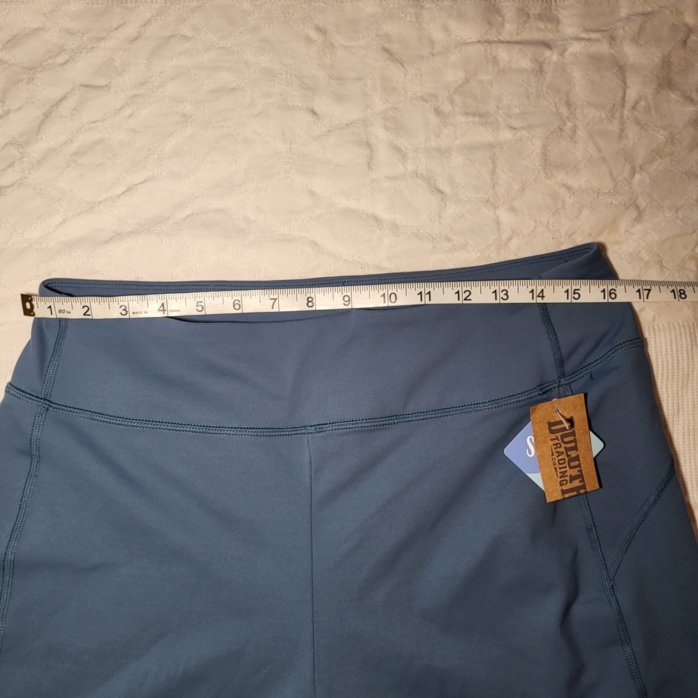 DULUTH NoGA Capris Teal New With Tags Size Medium - Picture 6 of 10